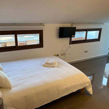 Apartamentos Fuente Arriba Poyales Del Hoyo Exteriör bild