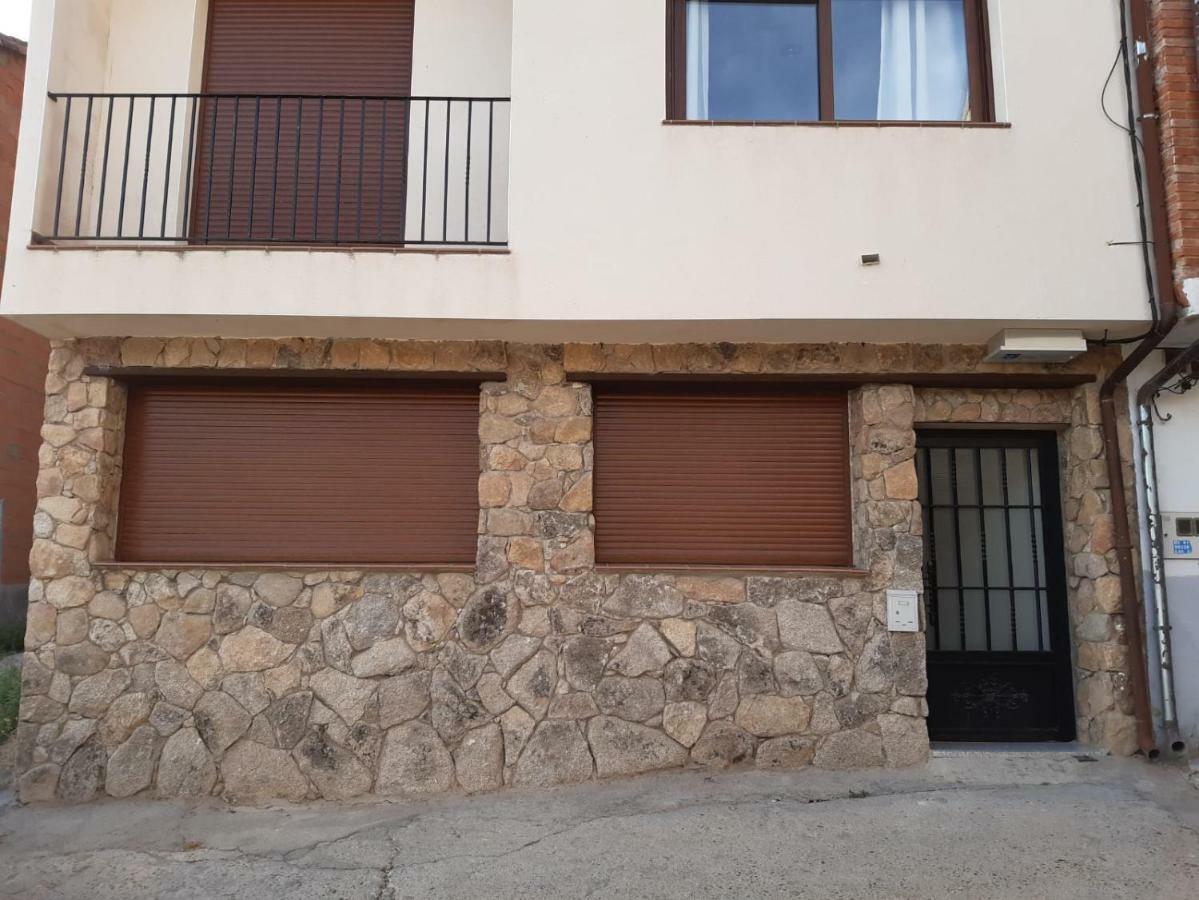 Apartamentos Fuente Arriba Poyales Del Hoyo Exteriör bild
