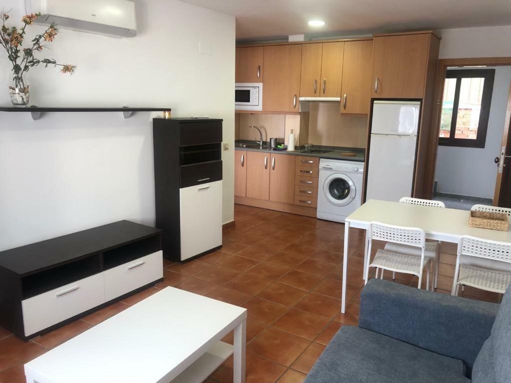 Apartamentos Fuente Arriba Poyales Del Hoyo Exteriör bild
